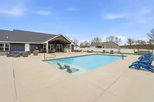 594 Prairie Gardens Ln, Pulaski, WI 54162 - Photo 58