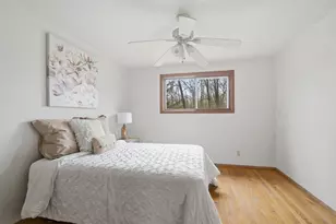 9156 Center Rd, Neenah, WI 54956 - Photo 14