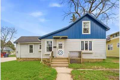 314 Hancock Street, New London, WI 54961 - Photo 1