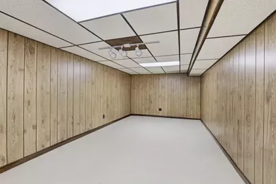 2511 S Carpenter Street, Appleton, WI 54915 - Photo 24