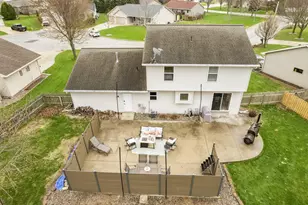 498 Windrose Ct, Green Bay, WI 54311 - Photo 34