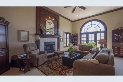 N4655 Quintessence Court, New London, WI 54961 - Photo 8