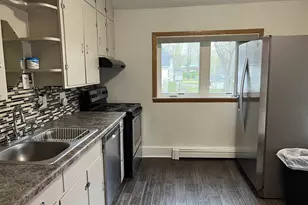 410 Franklin St, Waupaca, WI 54981 - Photo 12