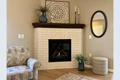 1256 Cameron Circle, Neenah, WI 54956 - Photo 6