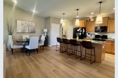 1256 Cameron Circle, Neenah, WI 54956 - Photo 10