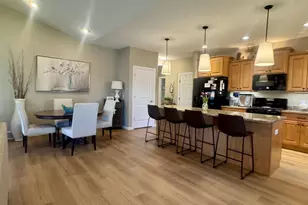 1256 Cameron Cir, Neenah, WI 54956 - Photo 10