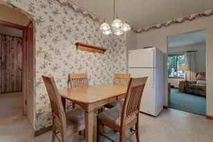 216 Williams St, Combined Locks, WI 54113 - Photo 8