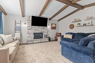 3008 E Killdeer Ln, Appleton, WI 54915 - Photo 6