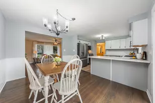 1034 Ridge Ln, Appleton, WI 54914 - Photo 10