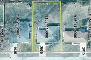 2005 Oak St, Oshkosh, WI 54901 - Photo 32