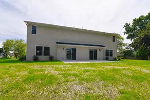 735 Hoffman Rd, Green Bay, WI 54301 - Photo 32