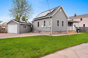 836 8th St, Appleton, WI 54914 - Photo 4