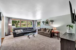 976 Watermolen Ave, Green Bay, WI 54304 - Photo 4