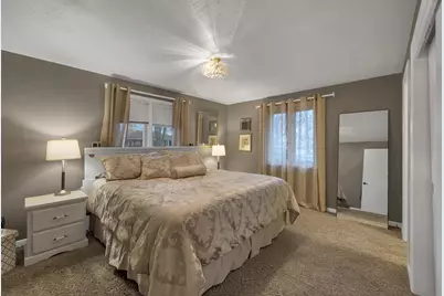 1412 Gross Avenue, Green Bay, WI 54304 - Photo 8