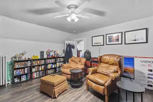 434 S Jackson St, Green Bay, WI 54301 - Photo 14