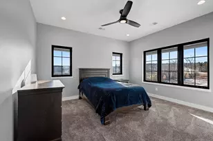 2011 Labyrinth Ln, De Pere, WI 54115 - Photo 42