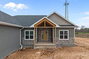W5759 Roundstone Pl, Menasha, WI 54952 - Photo 30