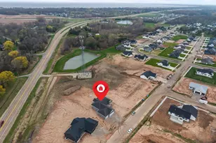 W5759 Roundstone Pl, Menasha, WI 54952 - Photo 26