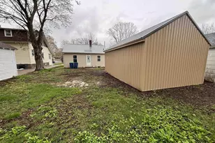 93 Garfield Ave, Clintonville, WI 54929 - Photo 4
