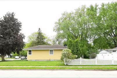 394 Taft Street, Fond du Lac, WI 54935 - Photo 6