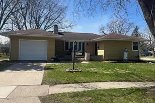 394 Taft St, Fond du Lac, WI 54935 - Photo 1