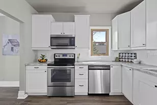 109 E Hancock St, Appleton, WI 54911 - Photo 14