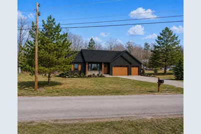 2525 Breezewood Lane, Neenah, WI 54956 - Photo 12