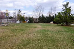 2525 Breezewood Ln, Neenah, WI 54956 - Photo 18