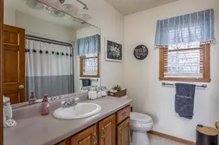 W5940 Moonflower Dr, Appleton, WI 54915 - Photo 32