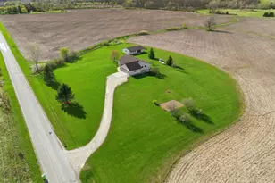 W2150 Crosstown Rd, Hilbert, WI 54129 - Photo 30