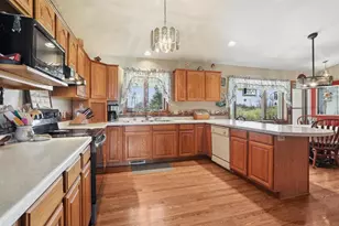 W2150 Crosstown Rd, Hilbert, WI 54129 - Photo 8