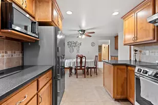 2857 St Ann Dr, Green Bay, WI 54311 - Photo 18