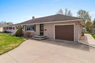 1825 E Marquette St, Appleton, WI 54911 - Photo 40