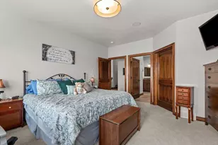 1355 Prairie Lake Cir, Neenah, WI 54956 - Photo 22