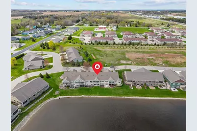 1355 Prairie Lake Circle, Neenah, WI 54956 - Photo 56