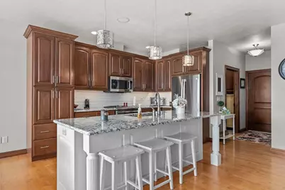1355 Prairie Lake Circle, Neenah, WI 54956 - Photo 14
