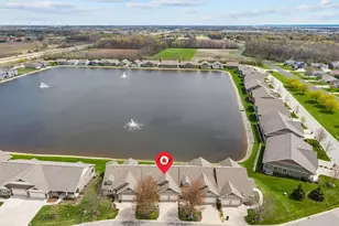 1355 Prairie Lake Cir, Neenah, WI 54956 - Photo 20