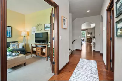 1121 Herne Bay Way, Green Bay, WI 54313 - Photo 4