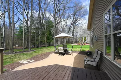 1121 Herne Bay Way, Green Bay, WI 54313 - Photo 52