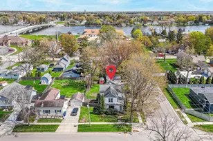 127 3rd St, Winneconne, WI 54986 - Photo 4