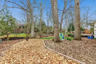 305 Windward Rd, Green Bay, WI 54302 - Photo 22