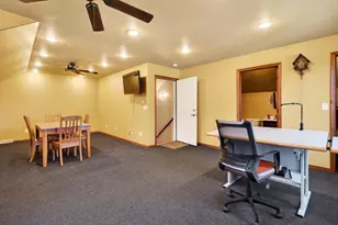 1216 E Apple Creek Rd, Appleton, WI 54913 - Photo 46