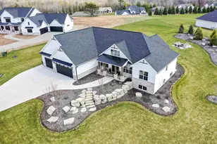 699 Blackberry Ct, Oneida, WI 54155 - Photo 60