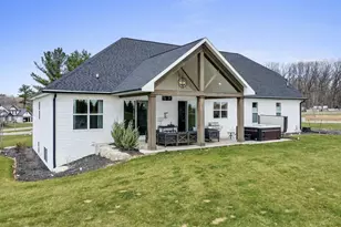 699 Blackberry Ct, Oneida, WI 54155 - Photo 56