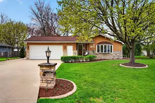 1296 Lakeview Ln, Menasha, WI 54952 - Photo 42