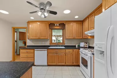 1611 Nicholas Street, Appleton, WI 54914 - Photo 12