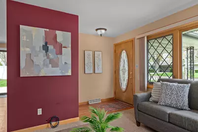 1611 Nicholas Street, Appleton, WI 54914 - Photo 6