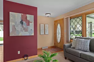 1611 Nicholas St, Appleton, WI 54914 - Photo 6
