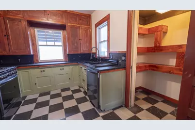 414 Fulton Street, Waupaca, WI 54981 - Photo 10