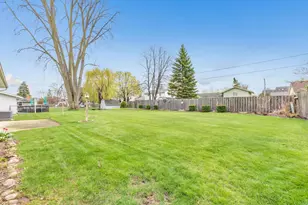 324 Kenney St, Green Bay, WI 54301 - Photo 16